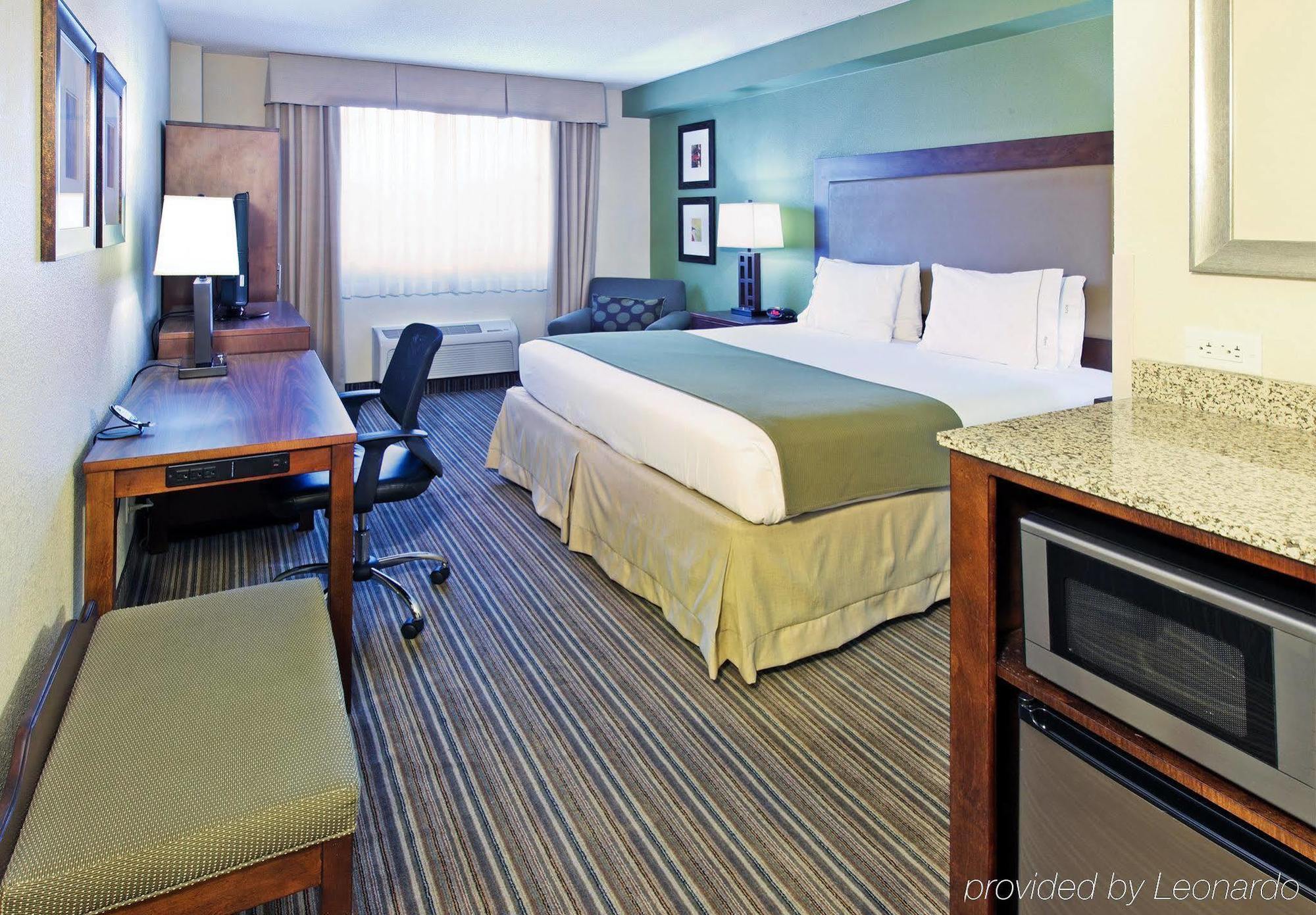 Holiday Inn Express Hotel & Suites Fort Worth Downtown, An Ihg Hotel Habitación foto
